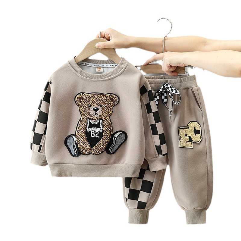 6469 Traje deportivo para niños 2025 otoño e invierno nuevo estilo bebé guapo otoño e invierno más terciopelo marca de moda para niños traje de dos piezas