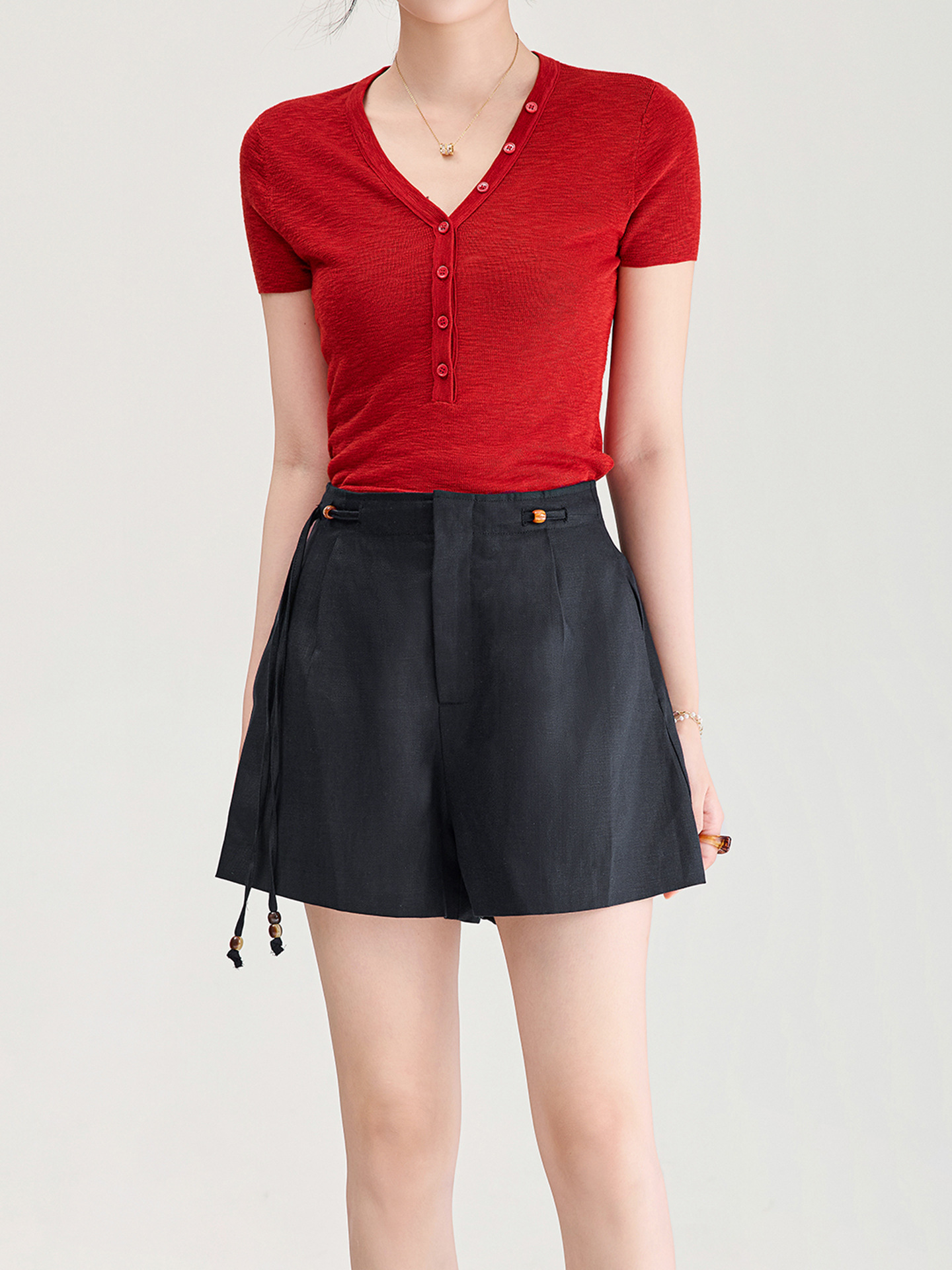 Quần short nữ cạp cao dây buộc phong cách quốc phong rộng thùng thình đính cườm — Xanh lông mòng đen