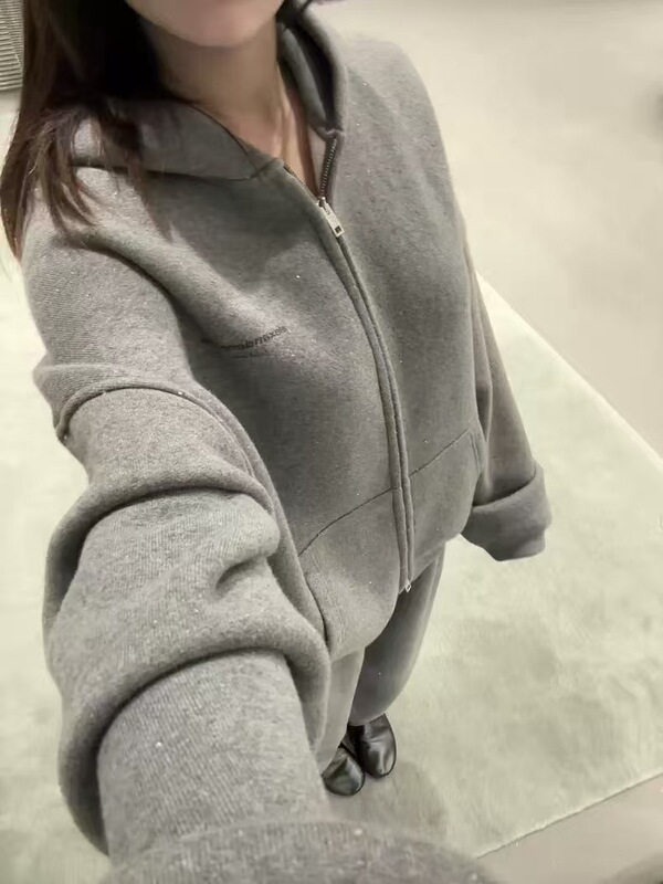 爆款新款对版灰色烫钻连帽拉链卫衣外套女宽松开衫秋冬季棉质外套|undefined