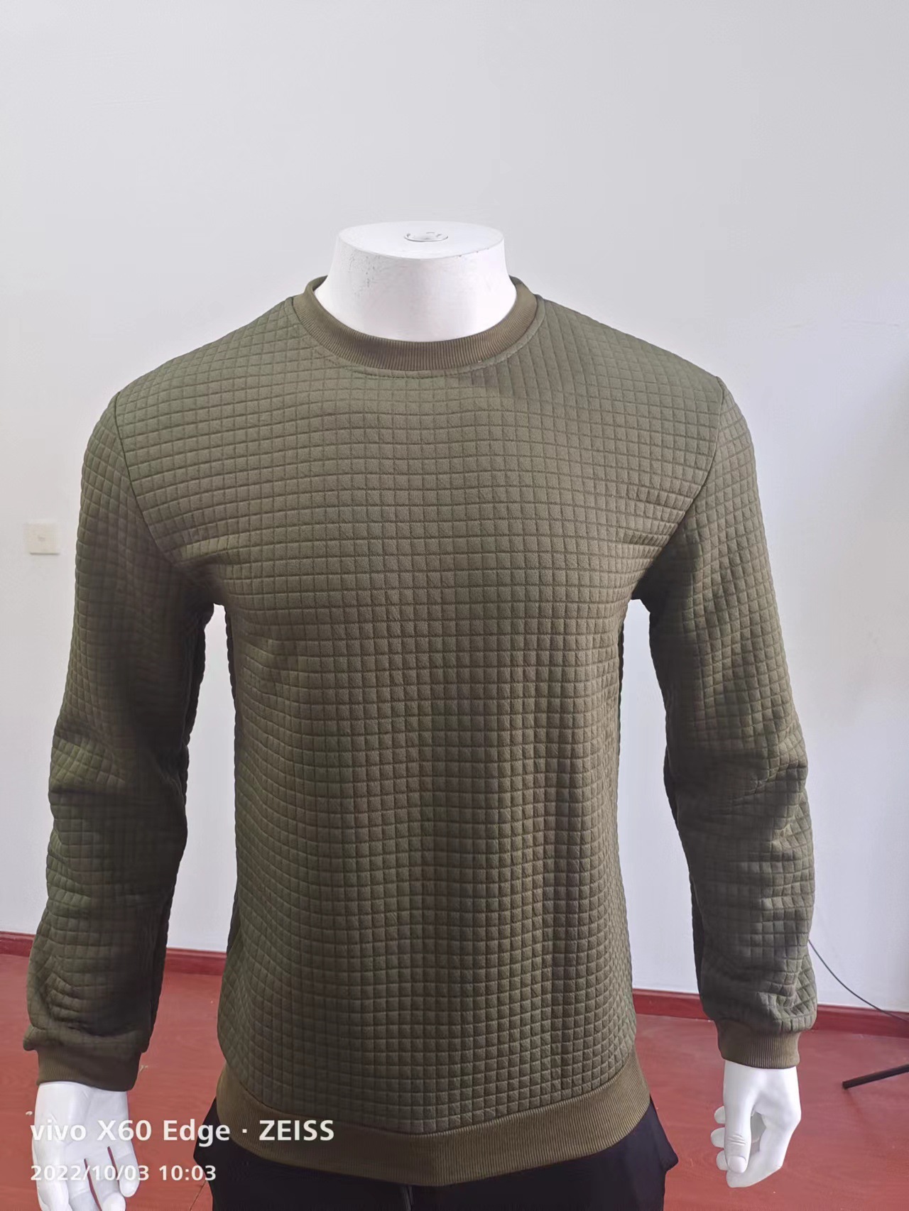 Long Sleeve Knitted T-shirt For Men Solid Colour Round Neck_voghion.com