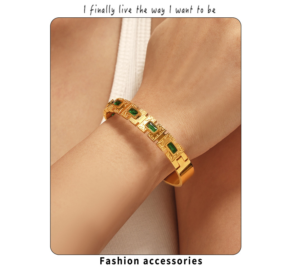 Smaragdgrünes Armband aus Titanstahl mit Retro-Charme, hochwertiger Optik, vielseitigem und einzigartigem Design, farbechtem Schmuck für Damen_voghion.com