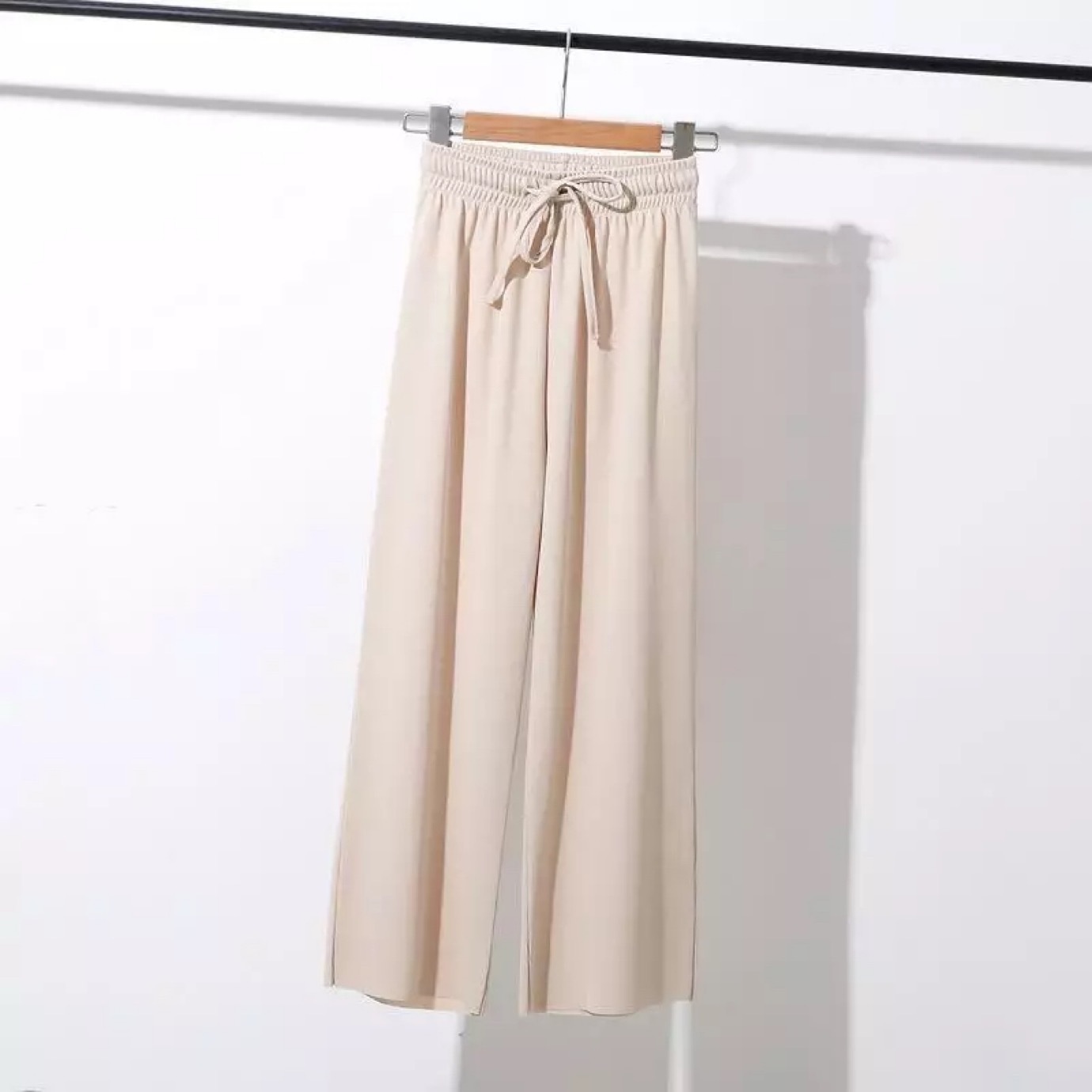 쌀 살구색
