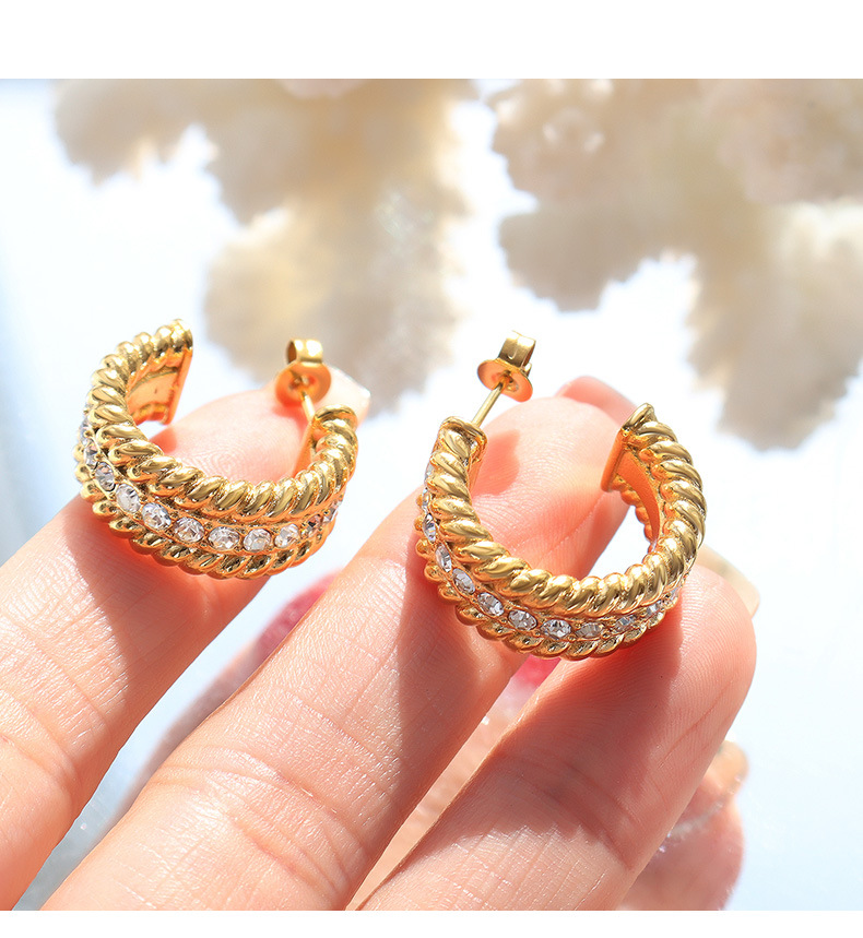 Retro C Shape Titanium Steel Inlay Zircon Ear Studs 1 Pair