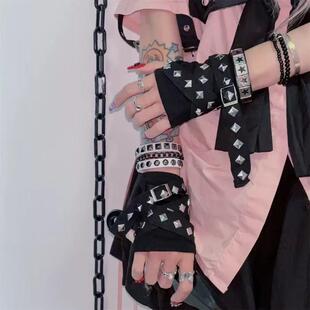 Lolita��������L�f�}�����ؽ�����ָƤ�������ÙC��¶ָ܊�ႀ��