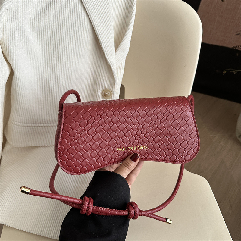 Casual simple retro moda tejido patrón 2025 color sólido verano nueva moda popular bandolera portátil