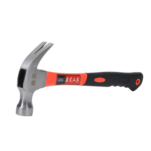 Wood-handled claw hammer made of high-quality high-carbon steel—ideal for construction sites and renovation projects. Also perfect for carpentry work, featuring a wooden handle and a sturdy claw design.