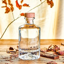 �����_ɽ��ƿ�վ�ƿ����100ml���ֵ�����b�����ϲ����׾ư��bƿ