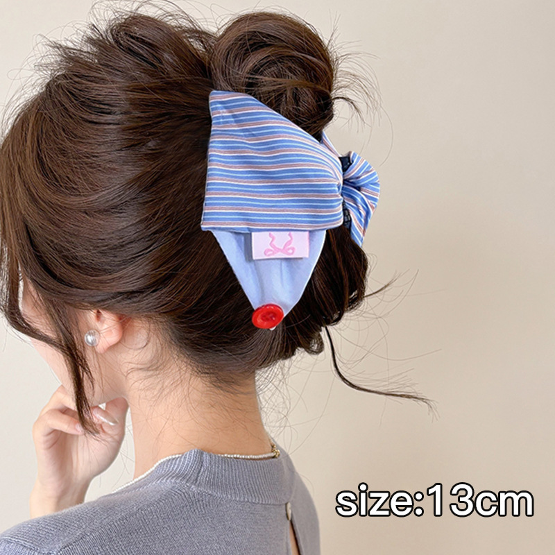 女性の後頭部の髪のボリュームの多い女性のための甘い気質の貝殻三角形ヘアクリップ 2025 新しいサメクリップヘアピンヘッドバンド|undefined