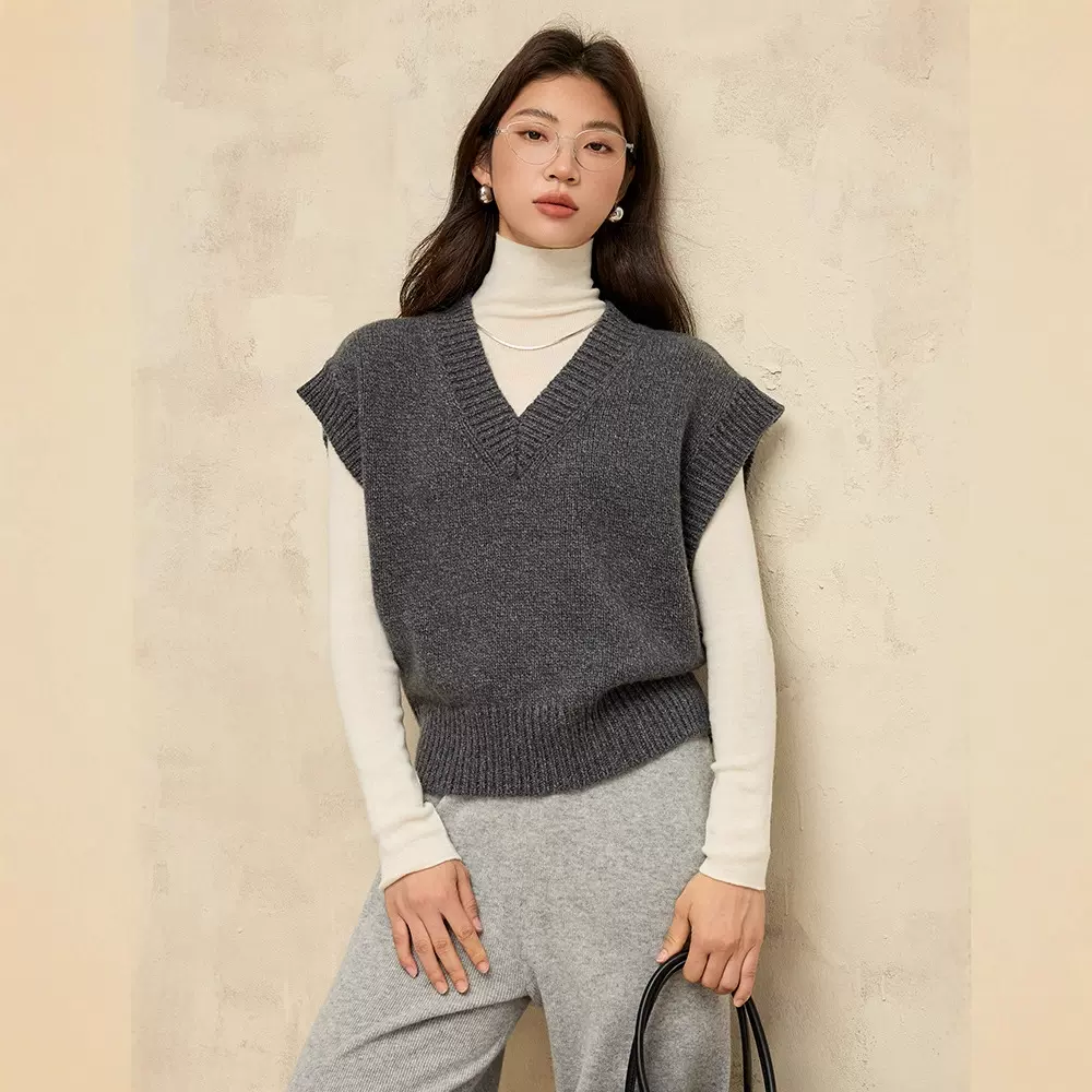 韩系100羊毛针织马甲女早春外穿2026新款女装百搭V领毛衣女叠穿背