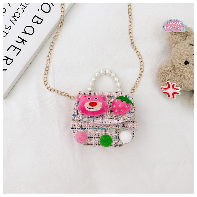 딸기 곰 핑크 블루 컬러 매칭