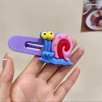 Small snail large