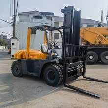 TCM7吨叉车 带液压调距 TCM FD70Z8 USED FORKLIFT