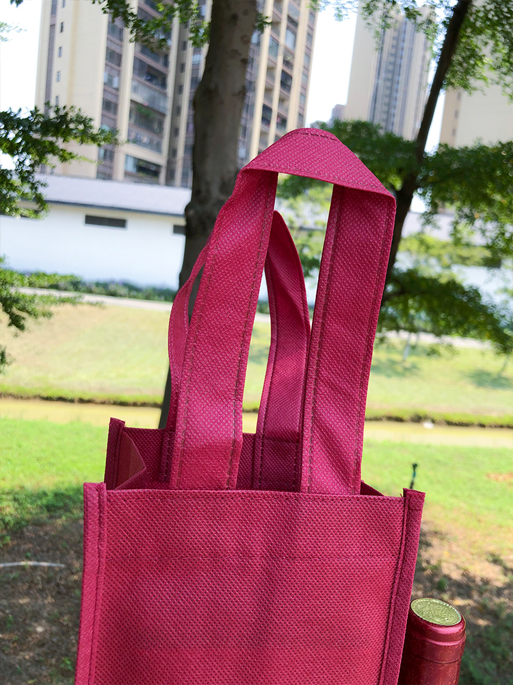 Bolsa de vino gruesa no tejida portátil doble vino de regalo de negocios bolsa de regalo compartimiento anticolisión