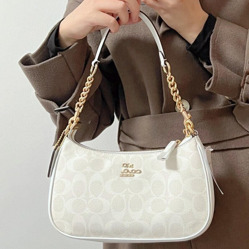 In-Stock Koujia Outlet New Teri Fashion High-End Shoulder Underarm Women's Bag Vintage Print Chain Mahjong Bag
