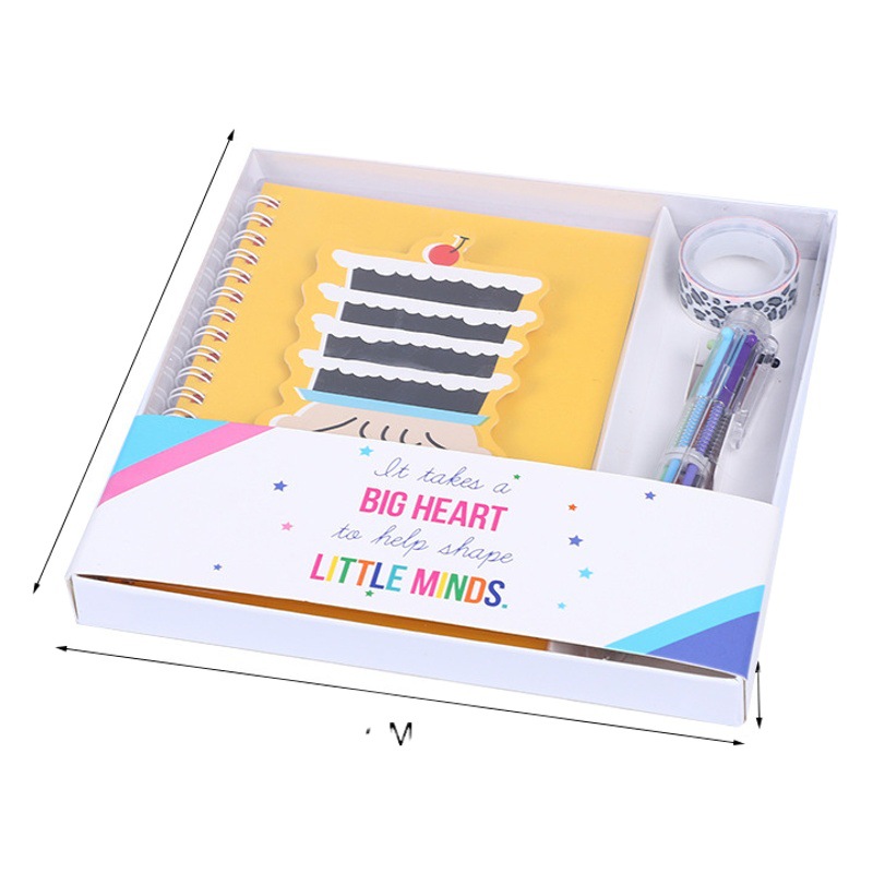 En stock al por mayor estudiante cuaderno diario cuaderno libro de viaje niños Escuela Primaria estudiante Premio traje