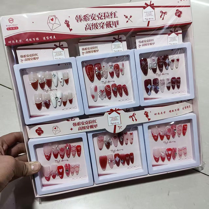 Nuevo desgaste de la serie de mariposa de uñas etiquetas de uñas niñas caja de almacenamiento transparente etiquetas de uñas falsas niñas etiquetas de uñas cortas