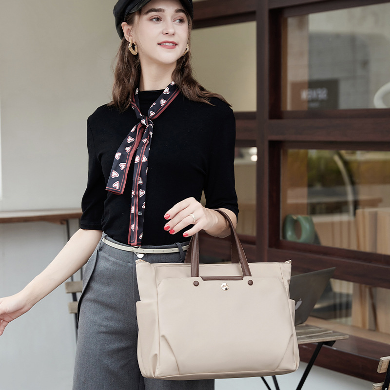 Computer Commuting Bag Canvas Tote Bag New Autumn and Winter Work Commuting Bag Fashion Casual Lightweight Portable Shoulder Bag