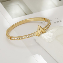 ��ɫ���CŮ���߼�С���p��õ���Ͻ�r�КW������ɫ���C�F؛���l