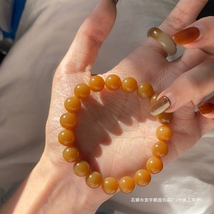 ������Ȼ�½���ĩ�������ִ���ʯ���������������Ů�A����Ůͨ��