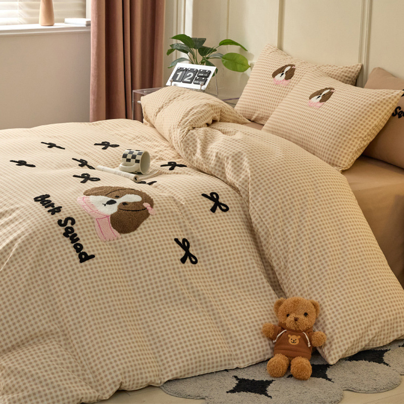 Cama de algodón grueso de clase A cuatro piezas de ropa de cama de invierno de algodón completo ropa de cama infantil cubierta de sábanas de tres piezas