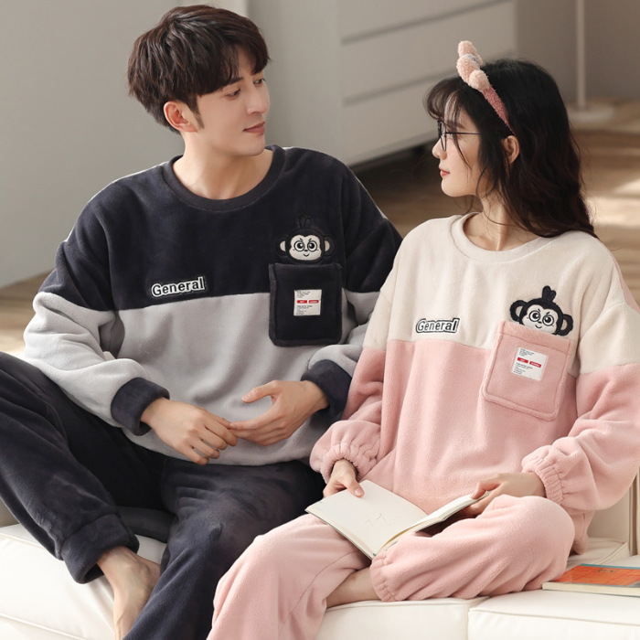 Winter Flannel Couple Pajamas for Men and Women, Autumn and Winter Coral Velvet Round Neck, Thickeneded and Warm in Winter, Can Be Worn Outside as Home Clothes