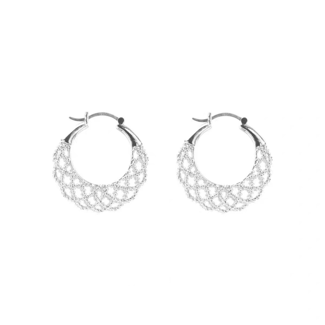 Minimalist Crescent Hoop Earrings Gold Metal Water Drop Design_voghion.com