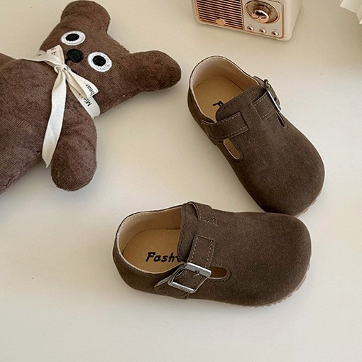 Zapatos de verano para niños Boeken nuevos zapatos de estilo coreano para niñas zapatos de cuero para niñas zapatos de soja retrógrados zapatos individuales