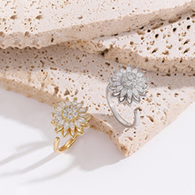 跨境热销创意双层可旋转太阳花戒指电镀铜镶锆石海滨微风开口指环