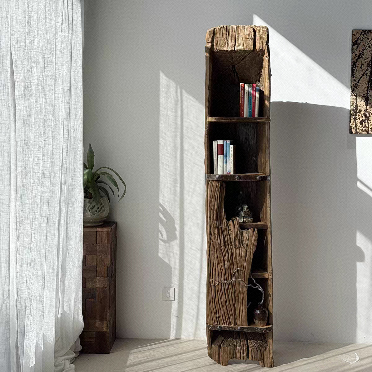 Wabi-Sabi Style B&B Living Room Floor-Standing Storage Rack Weathered Old Elm Decorative Bookshelf Large Flat Solid Wood Storage Rack