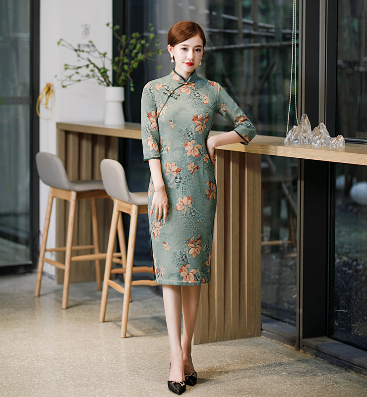 Women chinese dresses floral qipao Wool cheongsam dress Retro old ...
