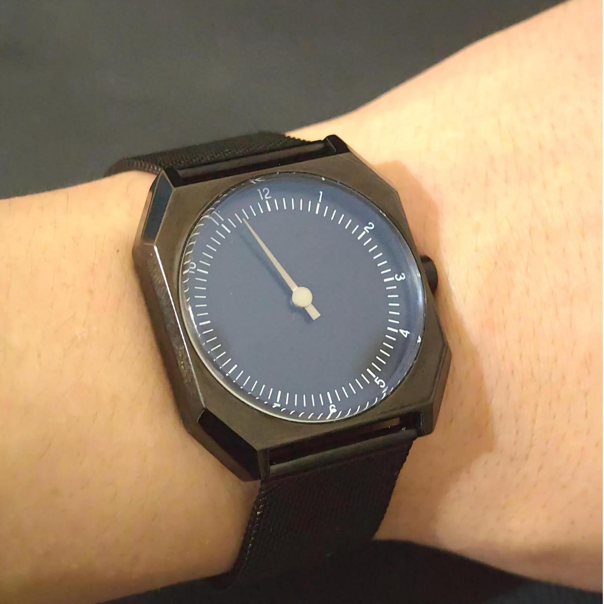 Fashionable Retro Quartz Watch For Men With Protein Leather Strap_voghion.com