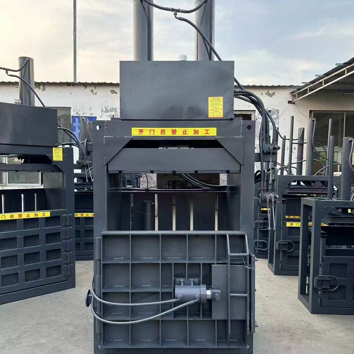 120吨全钢板液压打包机工业级全钢框架废料打包机全钢自动打包机