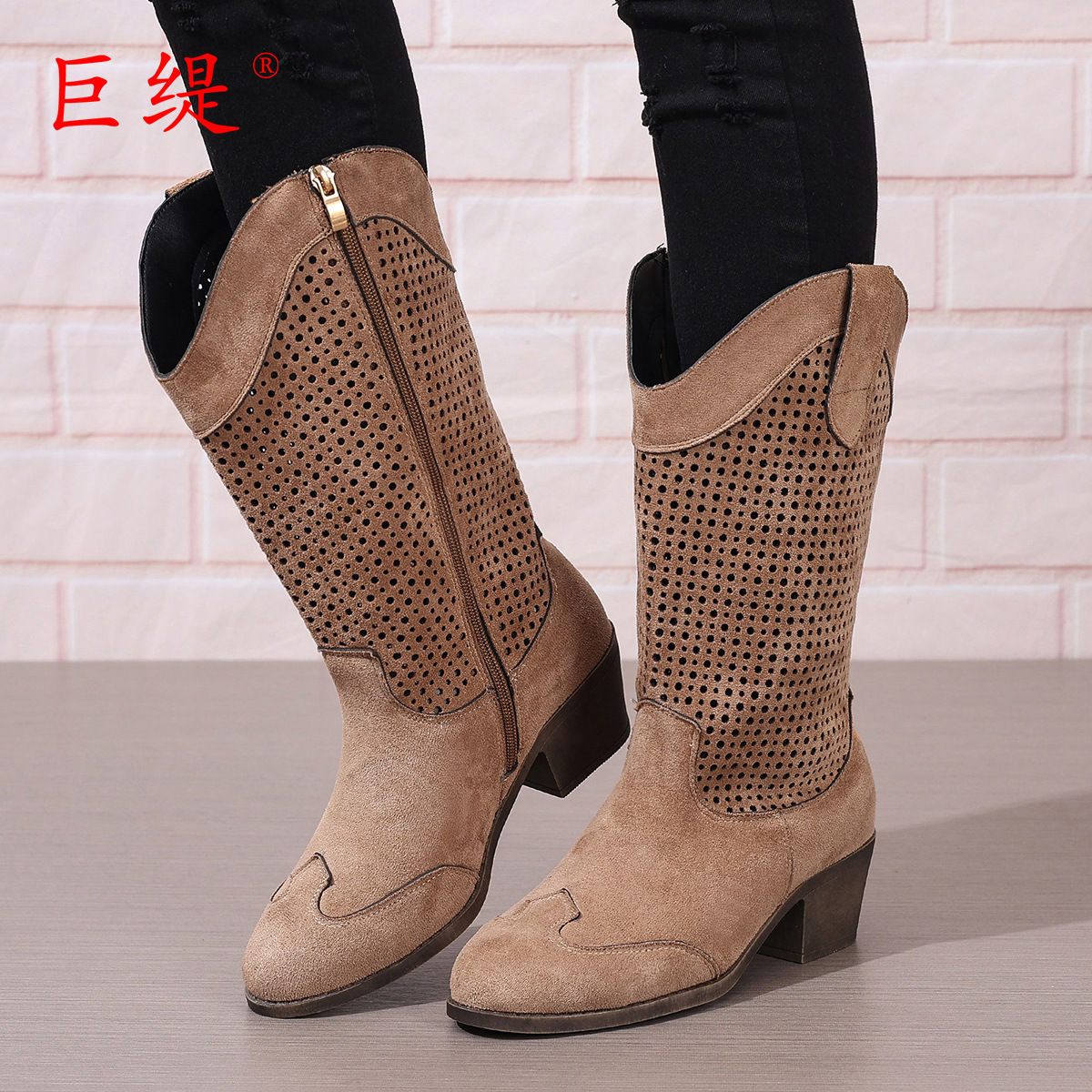 巨缇现货2025新款欧美现货女鞋wish亚马逊独立站粗跟激光女士皮靴