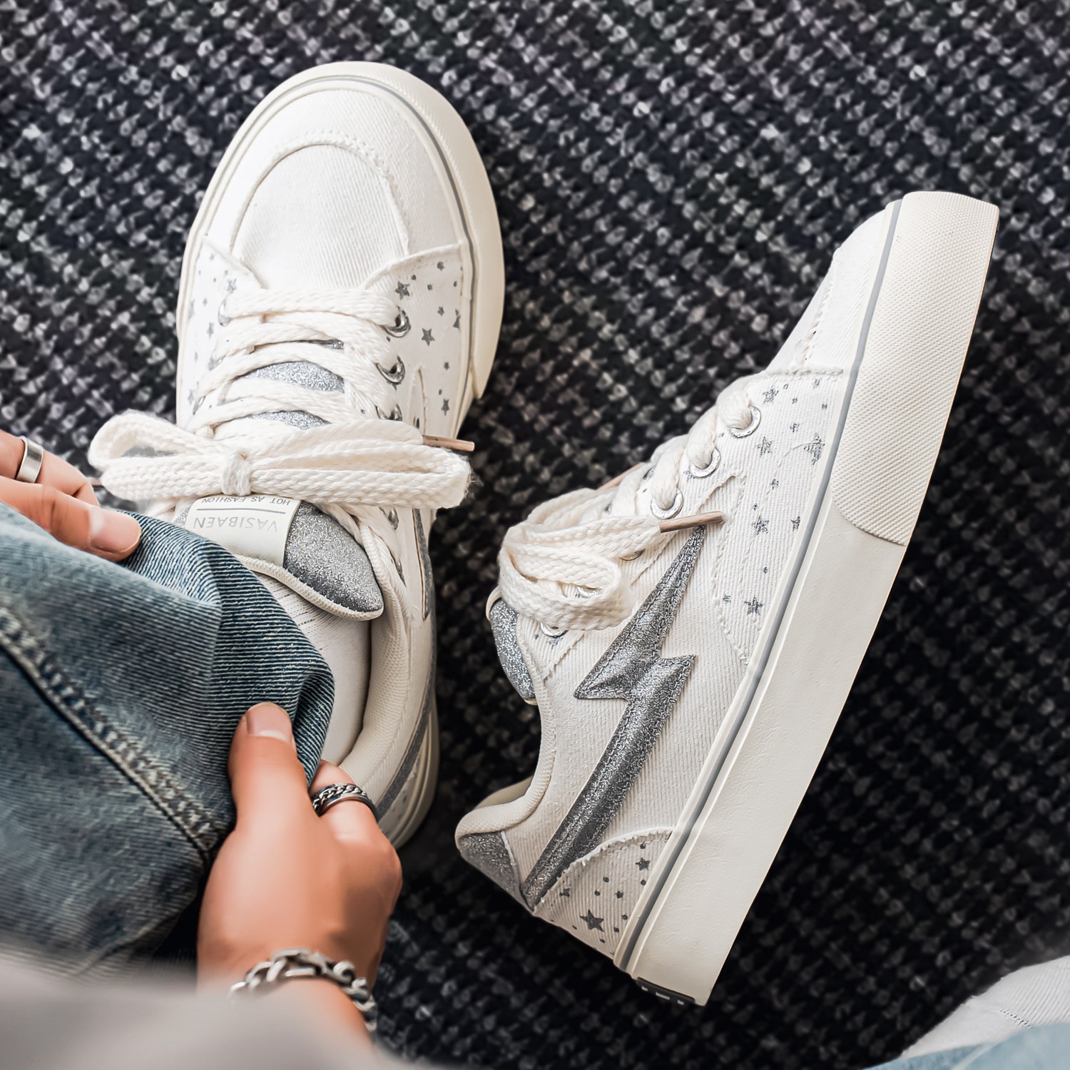 Parejas de lienzo de verano moda relámpago camuflaje nuevo skate zapatos de hombre estilo extranjero aumento de moda moda moda zapatos casuales image 5