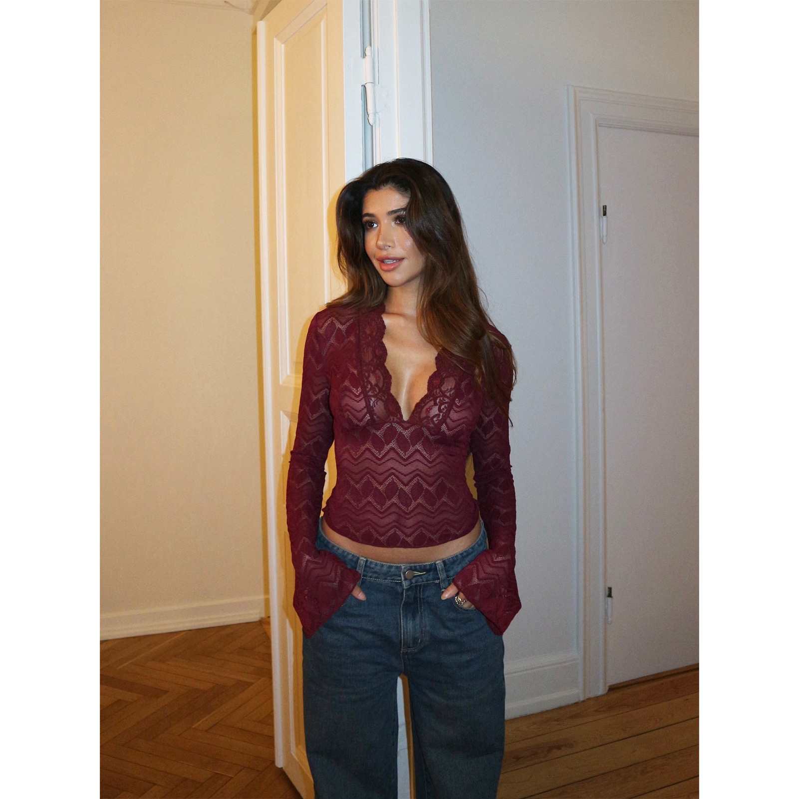 6772 酒红色树叶模特图 10.jpg