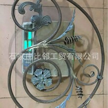 ����Χ����̨���˻�������Χ�����������ˣ����գ���������