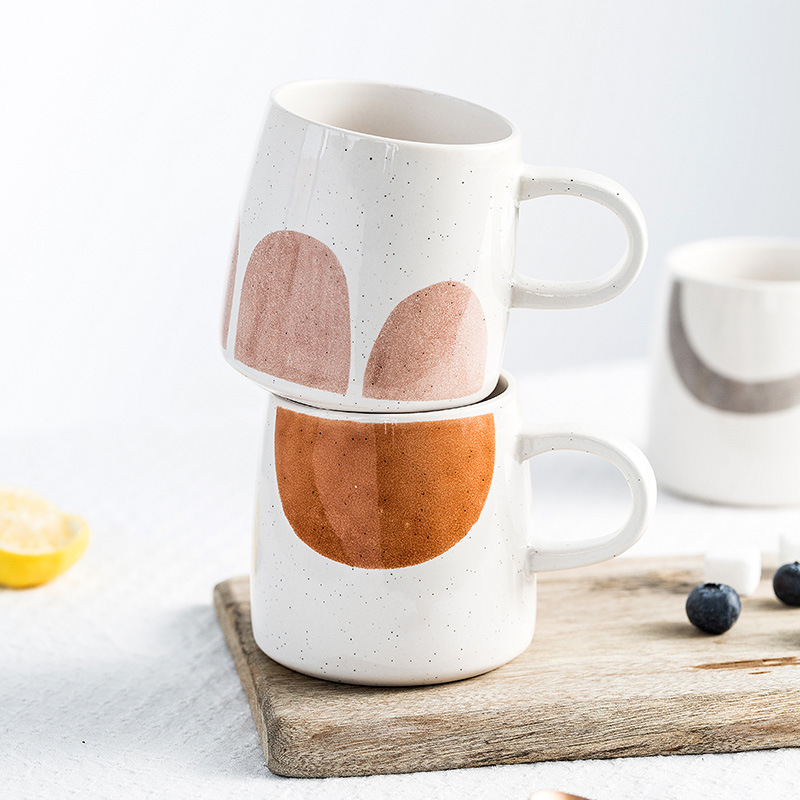 Taza de cerámica al por mayor, juego de tazas Tianxin con cuchara, taza creativa con tapa de cerámica, taza de regalo