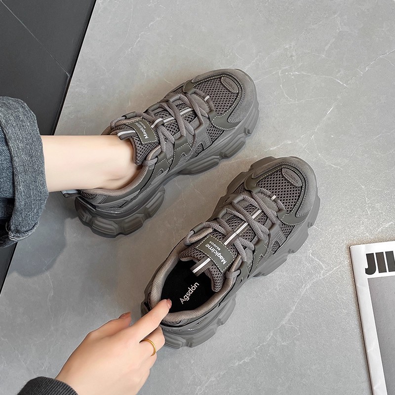 Zapatos de padre gris de la antigüedad 2026 nueva primavera zapatos de mujer casuales altos y zapatos deportivos de lana