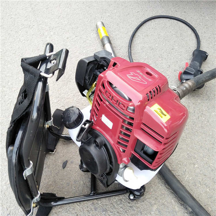 四川便携式振动棒厂家销售汽油高频振动棒价格肩垮式振动棒配件