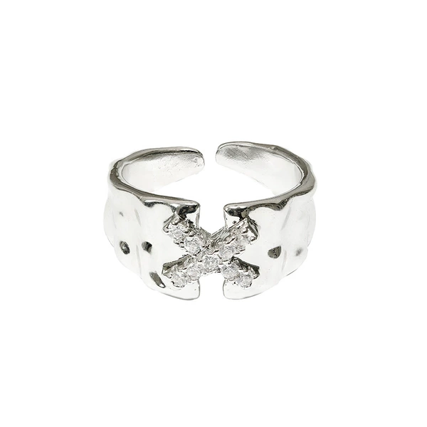 Zircon diamond-set X style