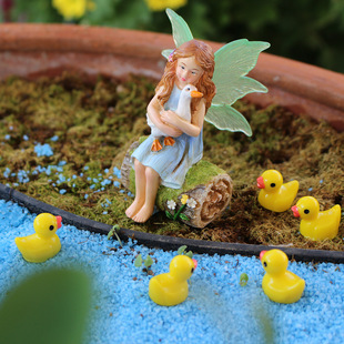 Cross-border hot product holding duck flower fairy resin decoration creative micro landscape flower pot decoration fairy garden decoration
