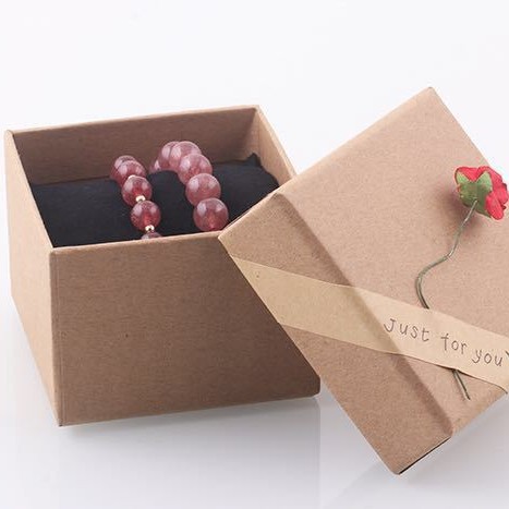 Caja de joyería en stock auriculares pulseras collares anillo caja de joyería caja de regalo caja de protección de exhibición