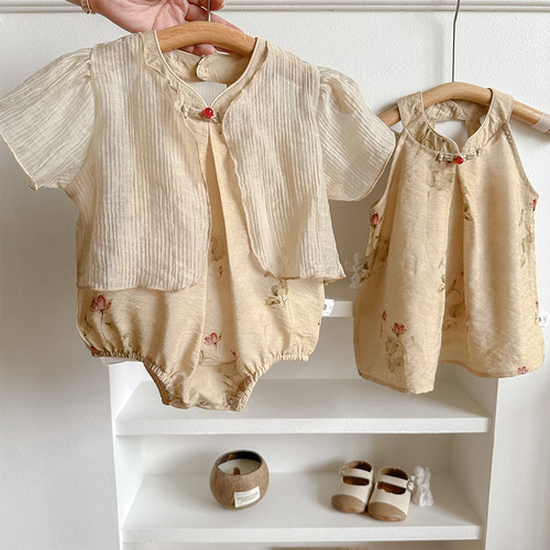 Baby clothes, baby girl suit, summer Chinese style cardigan, sleeveless halter neck cheongsam, ancient style two-piece suit
