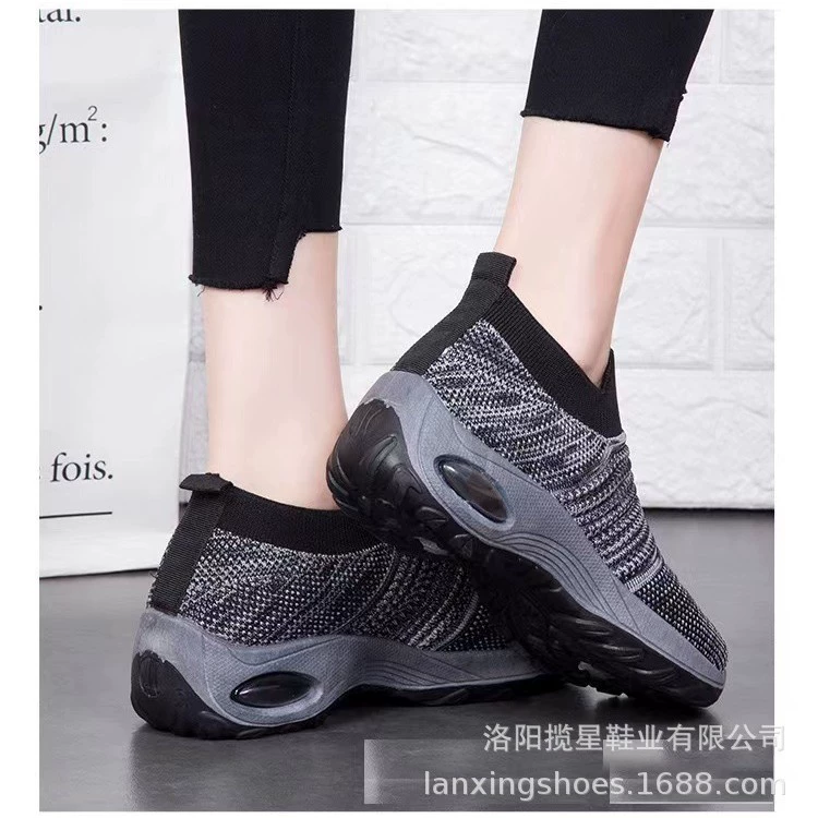 Спортивные походные кроссовки, легкие slip-on с мягкой пяткой и гибкой подошвой, осенний отдых, размеры 36–42