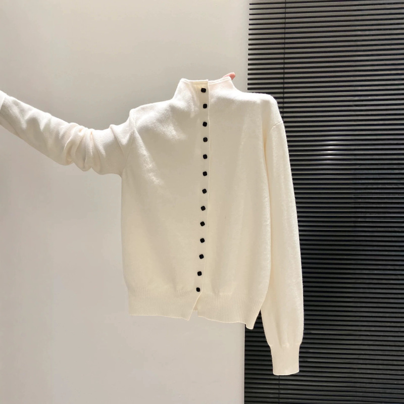 French-style, relaxed-fit knitted cardigan for women, thickened for autumn and winter, loose and soft, single-breasted sweater, outerwear French-style, relaxed-fit knitted cardigan for women, thickened for autumn and winter, loose and soft, single-breasted sweater, outerwear