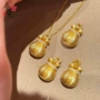 古法镶钻金色丝绒吊坠