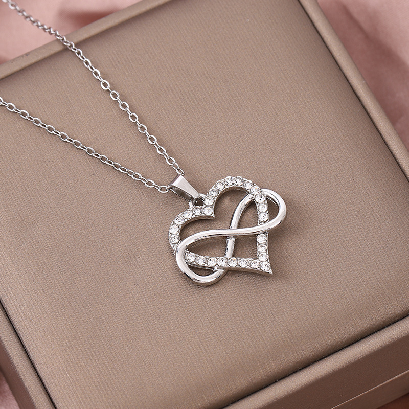 Amazon Infinity Symbol 8-Shaped Peach Heart Sweater Chain European and American New Niche High-End Bowknot Heart Necklace Amazon Infinity Symbol 8-Shaped Peach Heart Sweater Chain European and American New Niche High-End Bowknot Heart Necklace