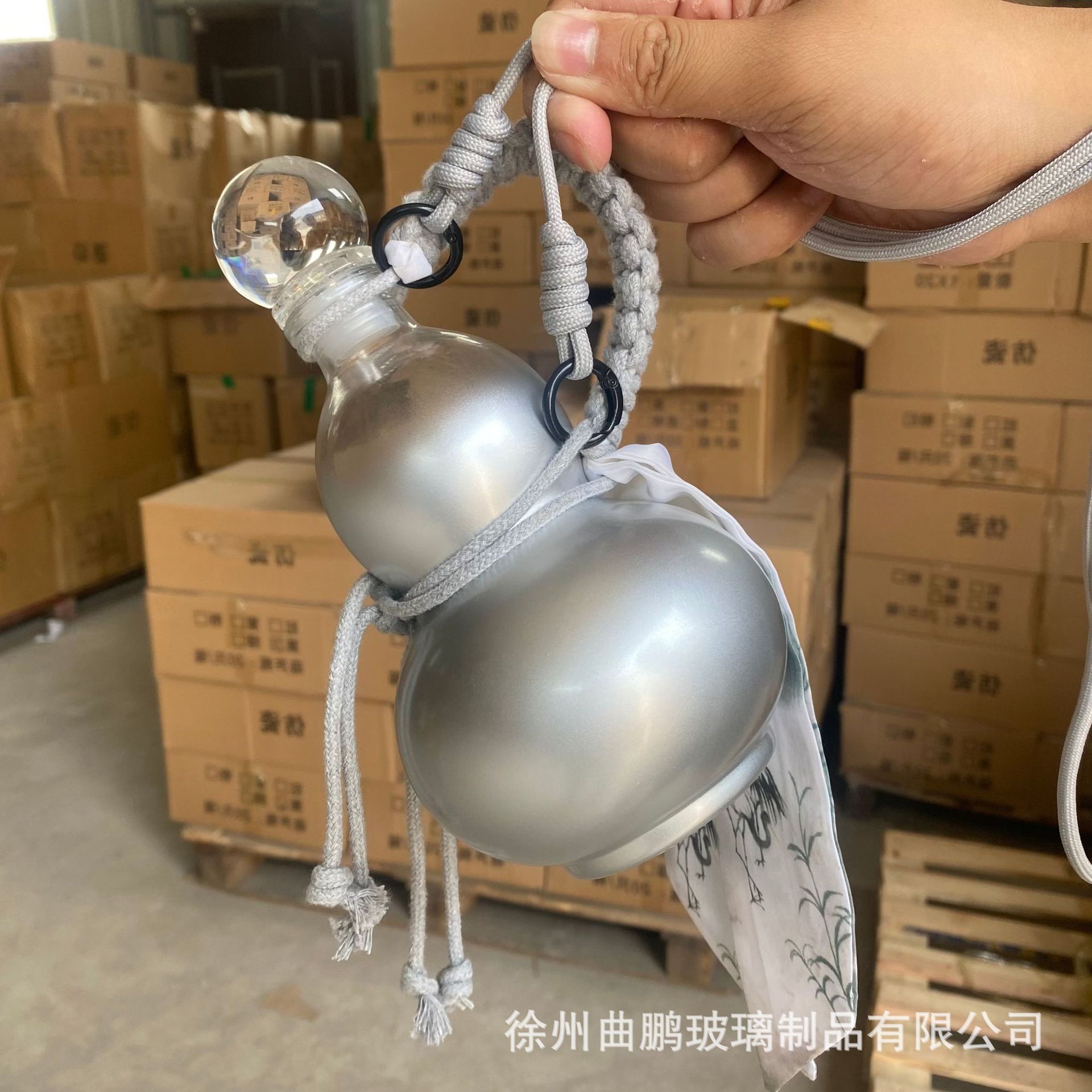 실버 병 + 손잡이 끈 + 태슬 장식 + 어깨끈; 맞춤 색상