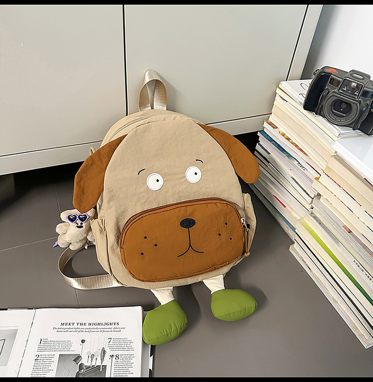 Mochila creativa transfronteriza en forma de perro, nueva moda coreana de alto valor, mochila de dama, mochila de dibujos animados de gran capacidad