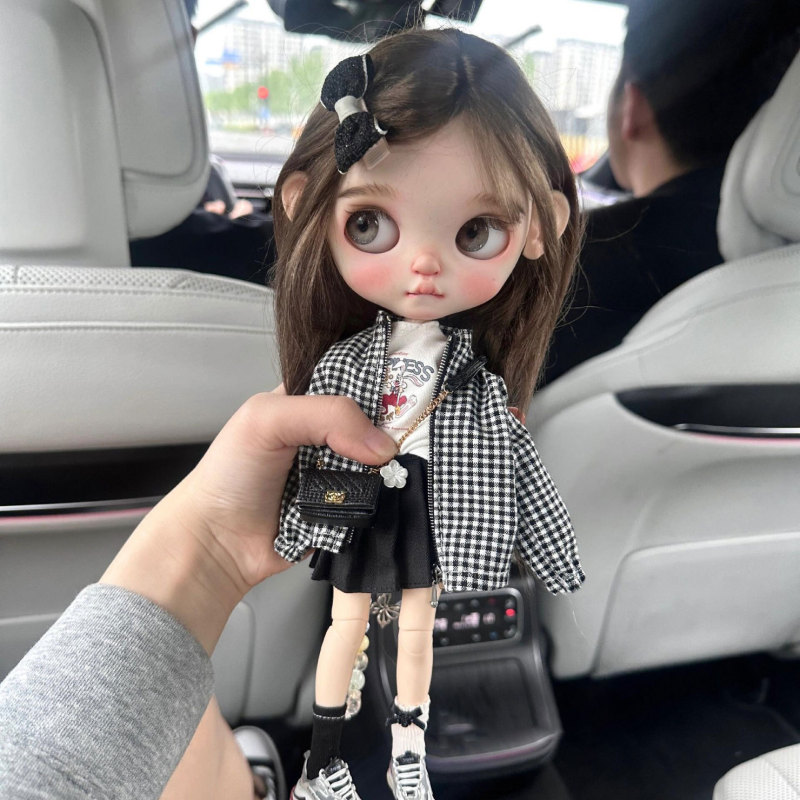 Cute Little Sister Doll Wig High-Quality Aoki Linen Gray Long Straight Hair with Bangs, Can Be Modified